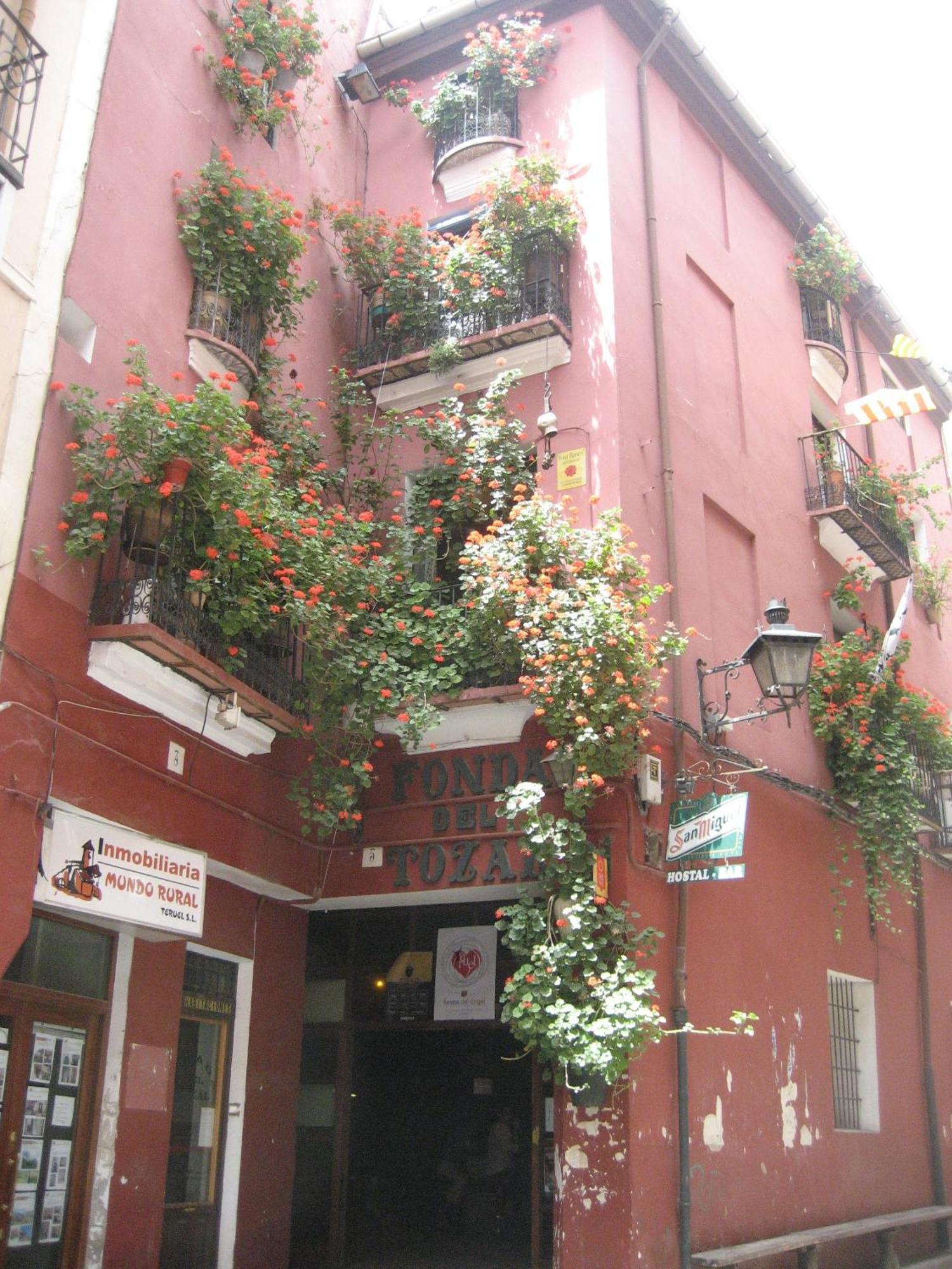 Fonda Del Tozal Hotel Teruel Exterior photo